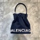 BALENCIAGA 발렌시아가 버킷백